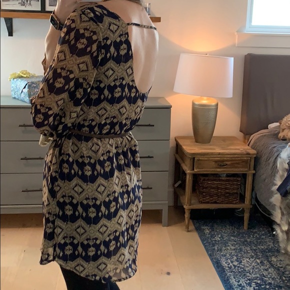 ¾ Sleeve Navy and Gold Dress in Medium - Picture 4 of 6